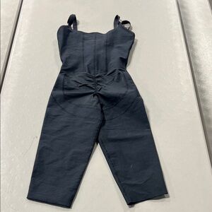 Chic Black Sleeveless Jumpsuit